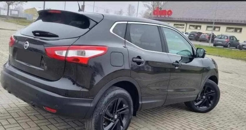 Nissan Qashqai cena 48000 przebieg: 126000, rok produkcji 2014 z Pajęczno małe 56